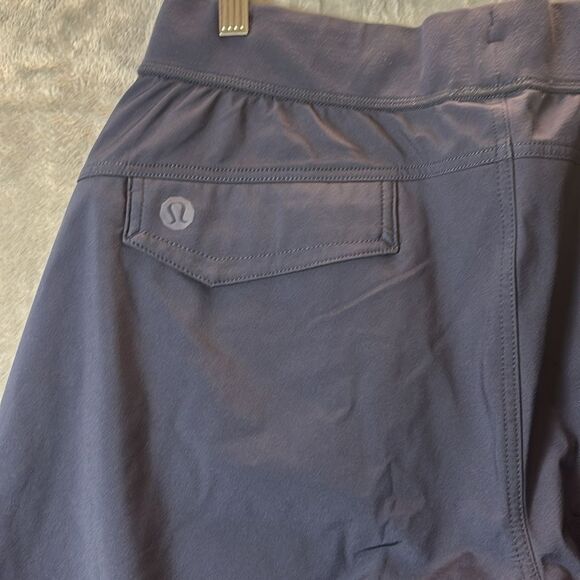 Lululemon Navy Wide Leg Comfortable Pants Zippered Vent Track Pants Size Large - Picture 2 of 13